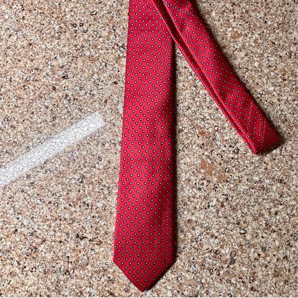 Chaps Other - Chaps Ralph Lauren 100% silk men’s tie red